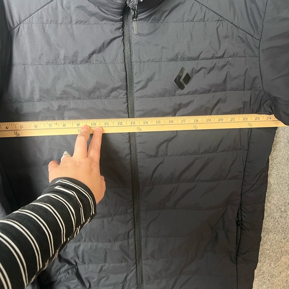 Black Diamond Men's Size XL First Light Insulated Dark Gray Puffer Jacket - Picture 4 of 8